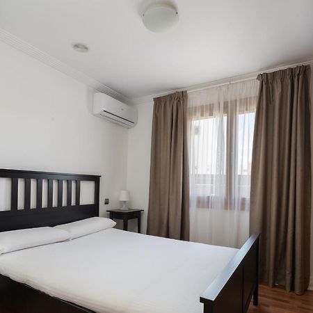 Camelot Holiday Homes By Livvo Playa Blanca  Extérieur photo