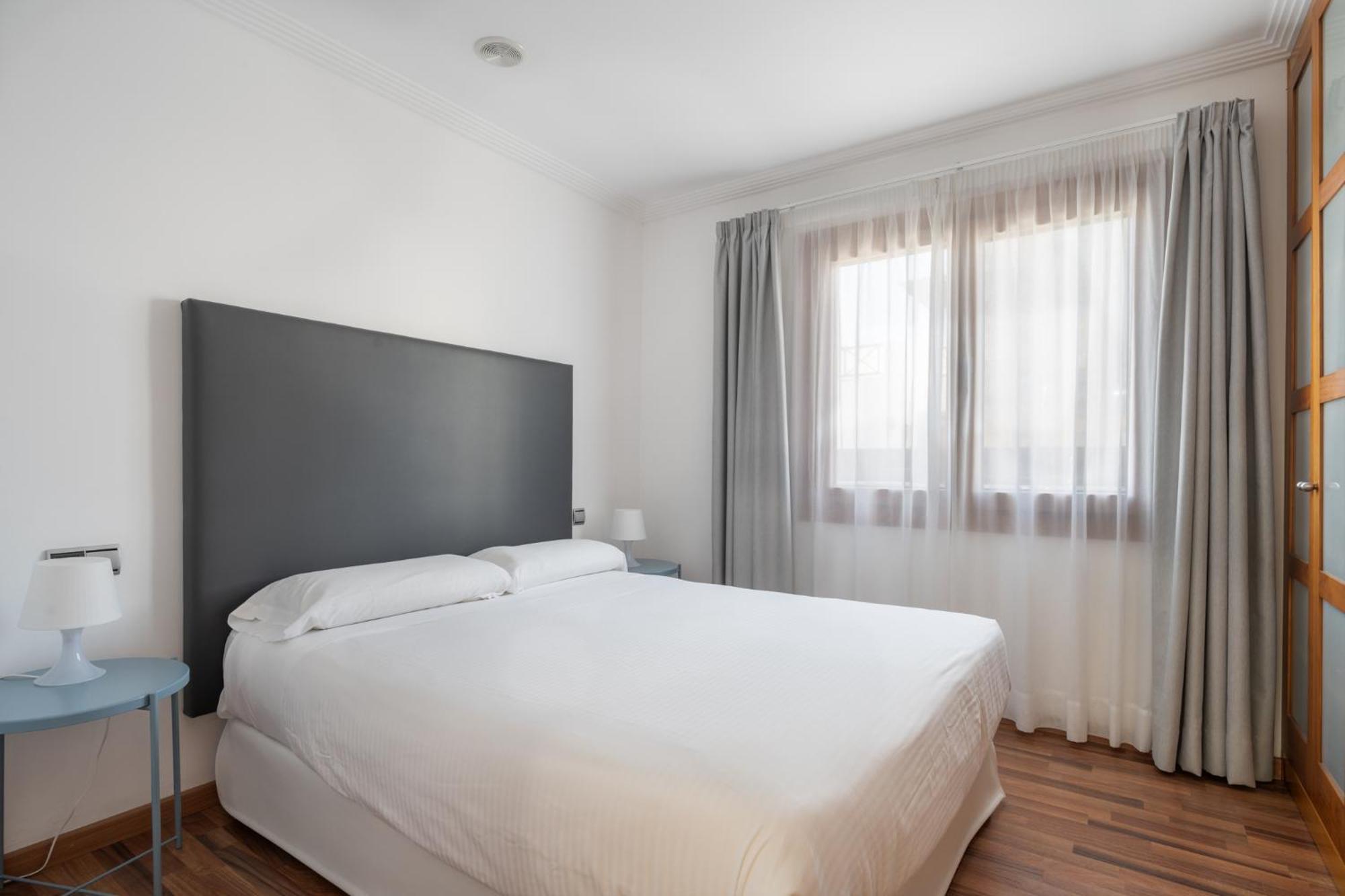 Camelot Holiday Homes By Livvo Playa Blanca  Extérieur photo
